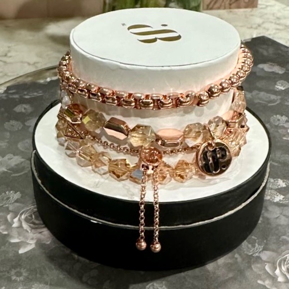 ✨ Bomb Party Rose Gold Bracelet Stack – Lab-Created Stones, Adjustable Slip Clas - Picture 3 of 4